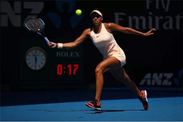 的一瞬发生 的一瞬发生