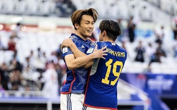 三到五脚的 三到五脚的